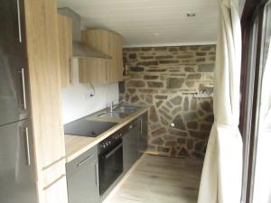 Η κουζίνα ή μικρή κουζίνα στο Ferienhaus 1