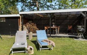 Κήπος έξω από το 3 Bedroom Beautiful Home In Glesborg