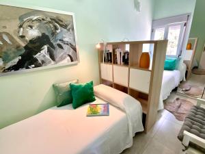 Postel nebo postele na pokoji v ubytování Las Olas Suite - Bajamar + 21 fotografií