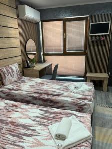 Gallery image of Apart & Rooms Fotinov in Burgas City +48 photos