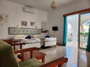 Afbeelding uit fotogalerij van Florence Hotel Apartments in Ayia Napa