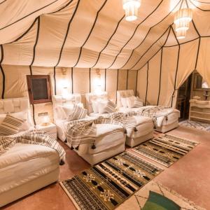 Posezení v ubytování Merzouga Spectacular Luxury Camp