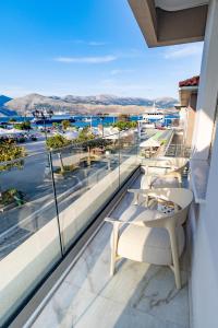 Gallery image of PIAZZA SUITES in Lixouri