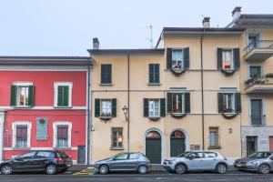 Το κτήριο όπου στεγάζεται  το διαμέρισμα