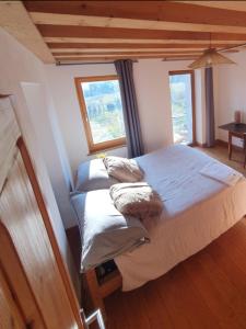 Séjour paisible près de Genève客房内的一张或多张床位