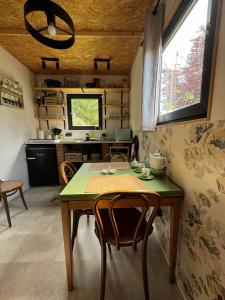 Kuchyň nebo kuchyňský kout v ubytování Tiny Home Kontík
