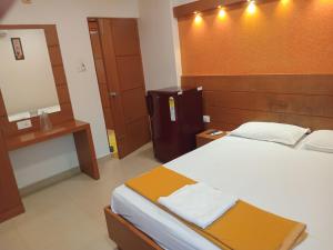 チェンナイにあるAlfouz Guest Houseのギャラリーの写真