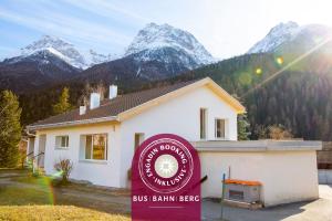 Nespecifikovaný výhled na hory nebo výhled na hory při pohledu z apartmánu