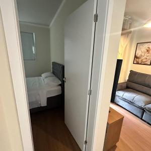 Postel nebo postele na pokoji v ubytování Benno Prime Loft