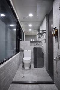 Ein Badezimmer in der Unterkunft Shanmian Unmanned Hotel
