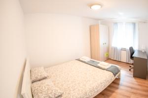 Fotografia z galérie ubytovania Twin-Magnolias Condo with Garden, Parking & EV Station v Záhrebe