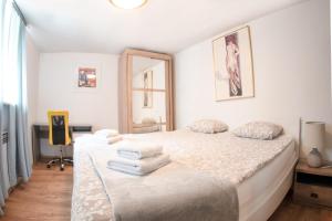 Fotografia z galérie ubytovania Twin-Magnolias Condo with Garden, Parking & EV Station v Záhrebe