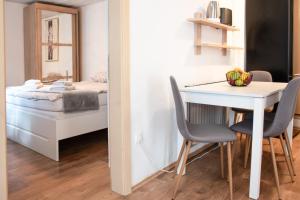 Fotografia z galérie ubytovania Twin-Magnolias Condo with Garden, Parking & EV Station v Záhrebe