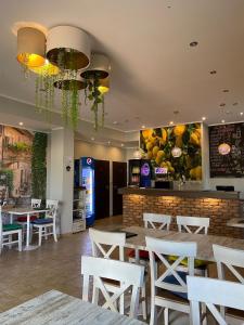 Restaurace v ubytování Dom Wczasowy Korona