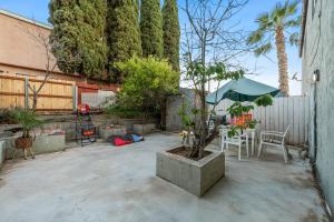Zahrada ubytování Entire Private 4-Bedroom w Garage & Gated Yard, Near San Diego Gaslamp, Beach, Available Now