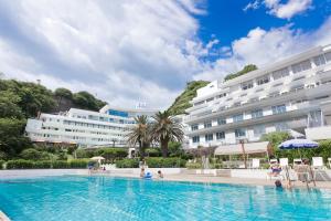 Bazén v ubytování Dogashima Onsen Hotel nebo v jeho okolí