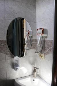 Koupelna v ubytování Susannas Apartment with Panoramic Mountain View + 8 fotografií