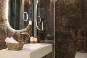 Koupelna v ubytování Sirin Luxury Suites Groundfloor + 28 fotografií