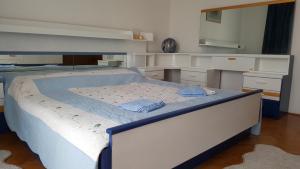 Postel nebo postele na pokoji v ubytování Apartment Pavo