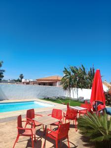 Bazén v ubytování Villa Lagarto nebo v jeho okolí