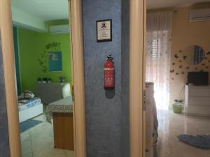 Postel nebo postele na pokoji v ubytování Light Blue Room
