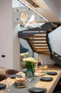 Foto dalla galleria di Forest Valley Chalet, Prahova a Gîlmeia