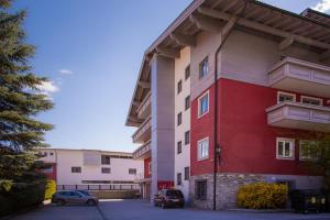 Budynek, w którym mieści się apartament