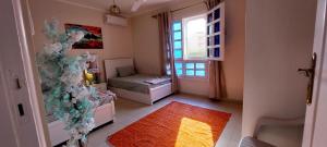 Gallery image of شاليه رائع ارضى بحديقه خاصه بقريه مارسيليا 1 in Borg El Arab