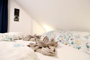 A bed or beds in a room at Ferienhaus Hadernigg