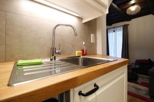 A kitchen or kitchenette at Ferienhaus Hadernigg