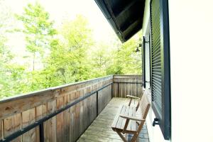 A balcony or terrace at Ferienhaus Hadernigg