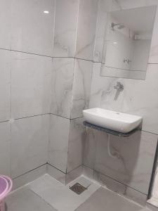 Фотография из галереи Hotel BK Palace AC Rooms в городе Вадодара