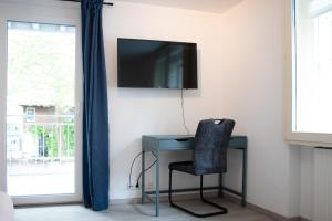 Μια τηλεόραση ή/και κέντρο ψυχαγωγίας στο Retro-Modern in der Bregenzer Fussgaengerzone