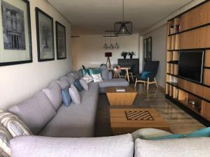 Χώρος καθιστικού στο Grand appartement de luxe vue mer