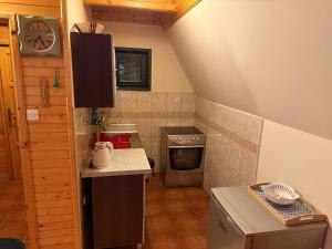 Kuchyň nebo kuchyňský kout v ubytování Vila jela žabljak + 2 fotografie