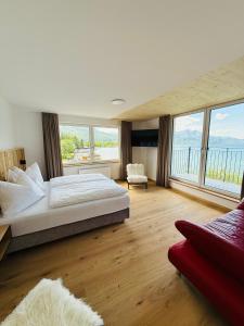 Postel nebo postele na pokoji v ubytování Seehotel Lilly