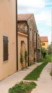 Το κτήριο όπου στεγάζεται  το διαμέρισμα +11 φωτογραφίες