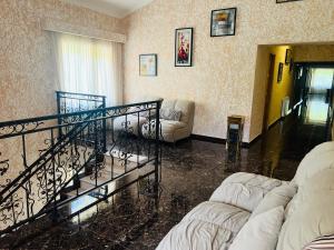 Istumisnurk majutusasutuses Hotel Iveria