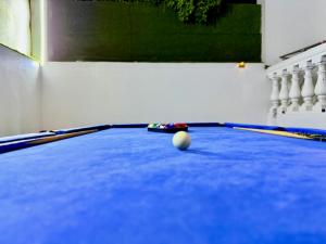 Biliár nebo kulečník v ubytování White Gorf Hotel