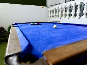 Biliár nebo kulečník v ubytování White Gorf Hotel