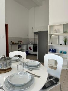 Kuchyň nebo kuchyňský kout v ubytování Apartment Holetić + 8 fotografií