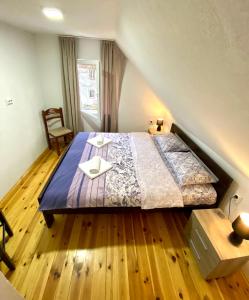 Postel nebo postele na pokoji v ubytování Sobe Baranin Zabljak
