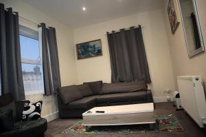 Posezení v ubytování Apartment Royal + 6 fotografií