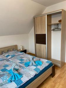 Postel nebo postele na pokoji v ubytování Apartmán 80