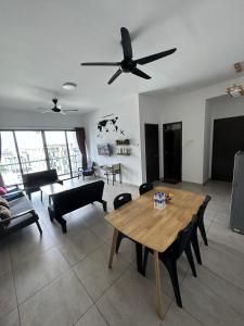 Φωτογραφία από το άλμπουμ του Atlantis Residence 2bedroom city view by Hereinstay στη Μελάκα