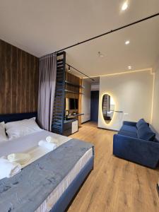 Postel nebo postele na pokoji v ubytování SOLs Center Rooms