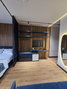 Postel nebo postele na pokoji v ubytování SOLs Center Rooms