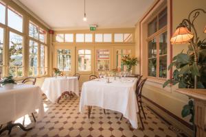 Εστιατόριο ή άλλο μέρος για φαγητό στο Historic Hotel Falken