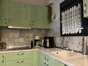 Dapur atau dapur kecil di Wee Corner +17 gambar