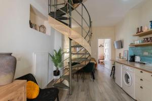 Kuchyň nebo kuchyňský kout v ubytování Maisonette Pylos